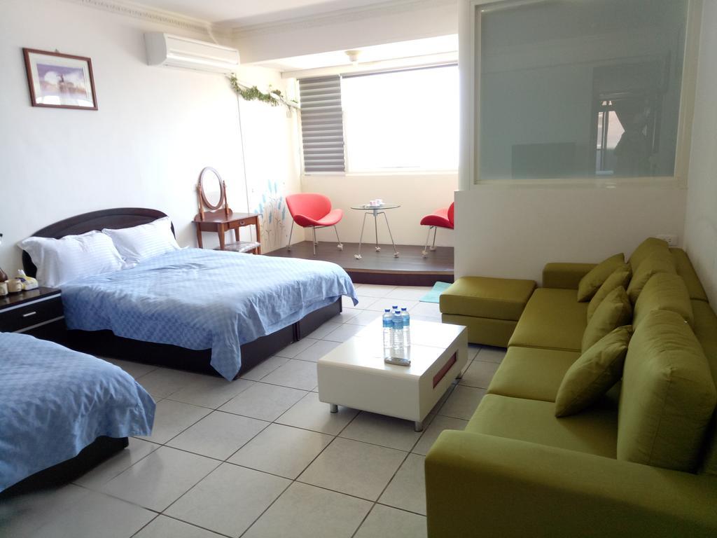Coastland Apartment Toucheng Exterior photo